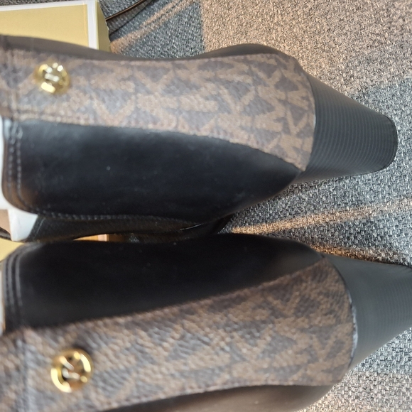 Michael Kors Black and Brown Heeled Boots with Gold Accent - Picture 1 of 3